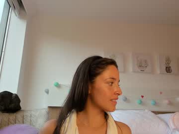 webcam girl gabrielaa_18 image #4906495