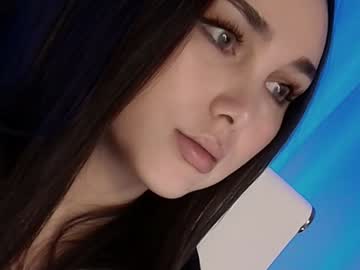 webcam girl hollyextra image #9373669