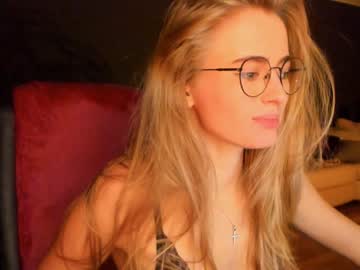 webcam girl linellali image #2944943