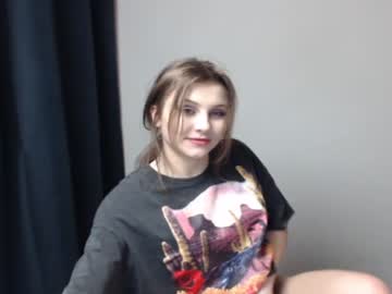 webcam girl relax_nina image #841038