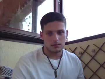 webcam man roberto_twink1 image #4696393