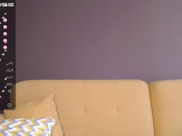 webcam girl small_blondee image #1602454