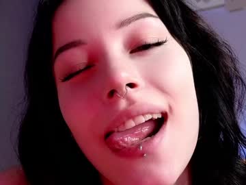 webcam girl liaglamour image #8193114