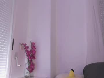webcam girl mynameisnikki image #5054218