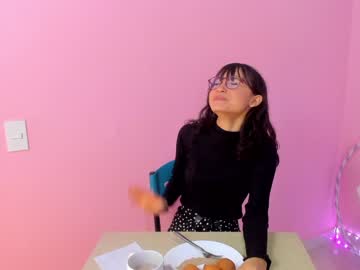 webcam girl little_effy18 image #3170478