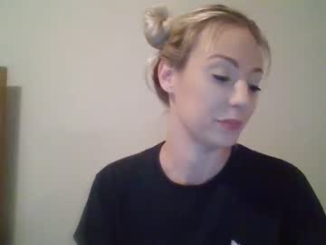 webcam girl itwasntaphasemom image #1713415