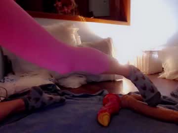 webcam girl lilrosiedoll image #3307843