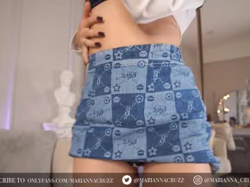 webcam girl mariannacruzz image #4636278