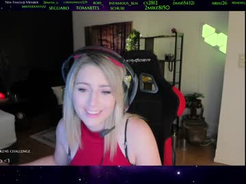 webcam girl kimilee22 image #2336585