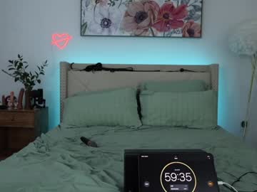 webcam couple ari_lovexo image #8292188
