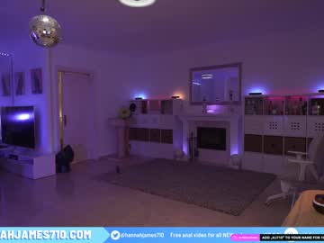 webcam girl hannahjames710 image #1736809