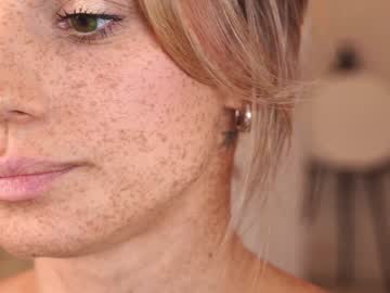 webcam girl artease image #8469695