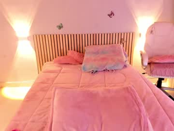 webcam girl little_effy18 image #4593438