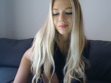 webcam girl pervyblonde image #451227