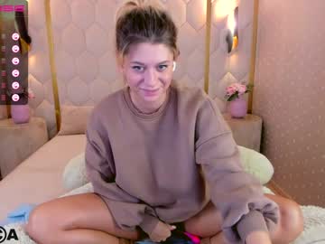 webcam girl millie_milf image #3395998