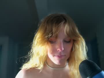 webcam girl crimsonxrapture image #1051048