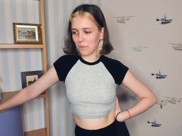 webcam girl sun_like_hugs image #4407913