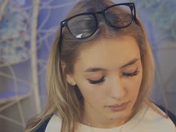 webcam girl moiragrise image #8547025