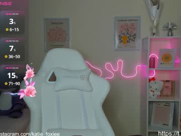 webcam girl katiefoxie image #7928637