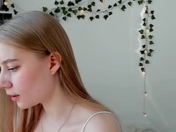 webcam girl suchasophie image #4103748