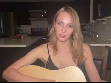 webcam girl kaileeshy image #974606