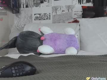 webcam girl yogendub image #8909184