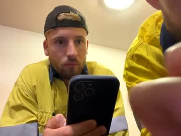 webcam man straighttradie34 image #4138561