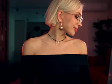 webcam girl artmosphera image #7105536
