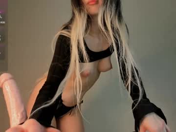 webcam girl hayneiko image #7330340