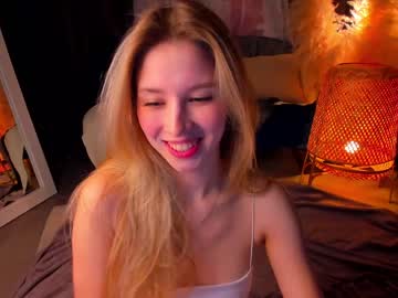 webcam girl milablush image #6047823