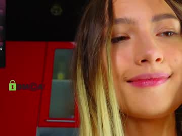 webcam girl crazzy_cherry image #7110777