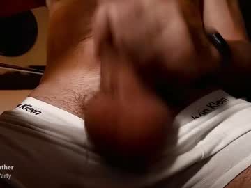 webcam man bareleeworking image #5102234