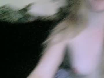 webcam girl vibzeenlove21 image #2568808