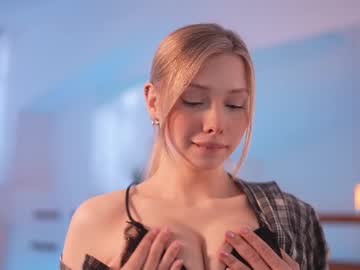 webcam girl april_blush image #9286431