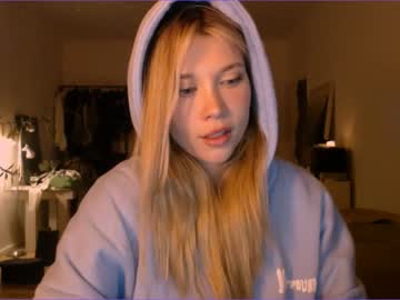 webcam girl bitter_moon image #3351276