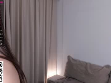 webcam girl peek_in_my_window image #6264847