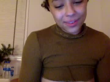 webcam girl lolaryann image #3450777
