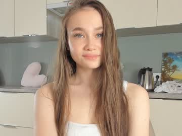 webcam girl miaaperry image #3799897