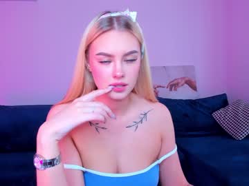 webcam girl 8a8y_nura image #1945626