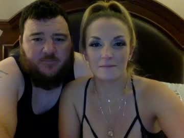 webcam couple curvywife9 image #594611