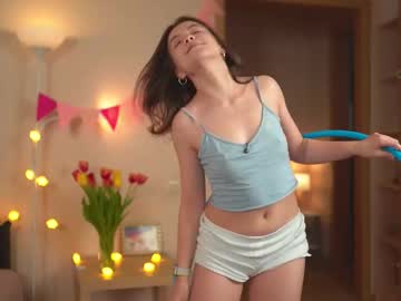 webcam girl tiny_miracle image #8975607