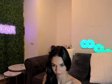 webcam girl hotfallingdevil image #8301313