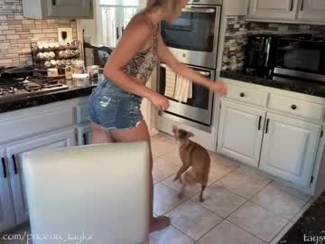 webcam girl phoenix_taylor image #4979607