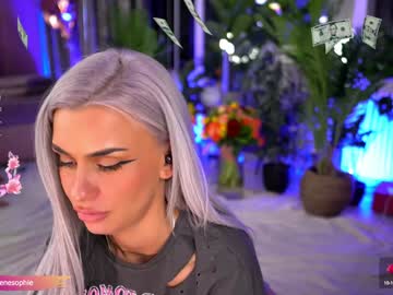 webcam girl serene_sophiex image #8591498