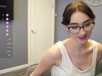 webcam girl odettecovert image #8758642