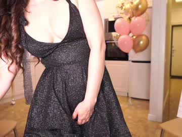 webcam girl sweety_rinushka_ image #2372555