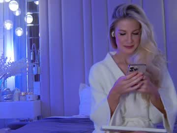 webcam girl krissone image #8685563