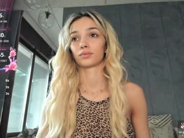 webcam girl sassyt33n image #9071524