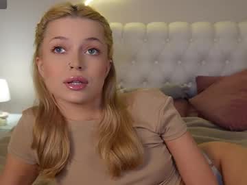 webcam girl kellypeachpie image #9637306