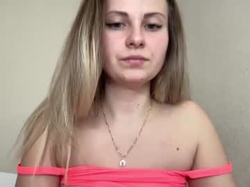 webcam girl like_shh image #1029955